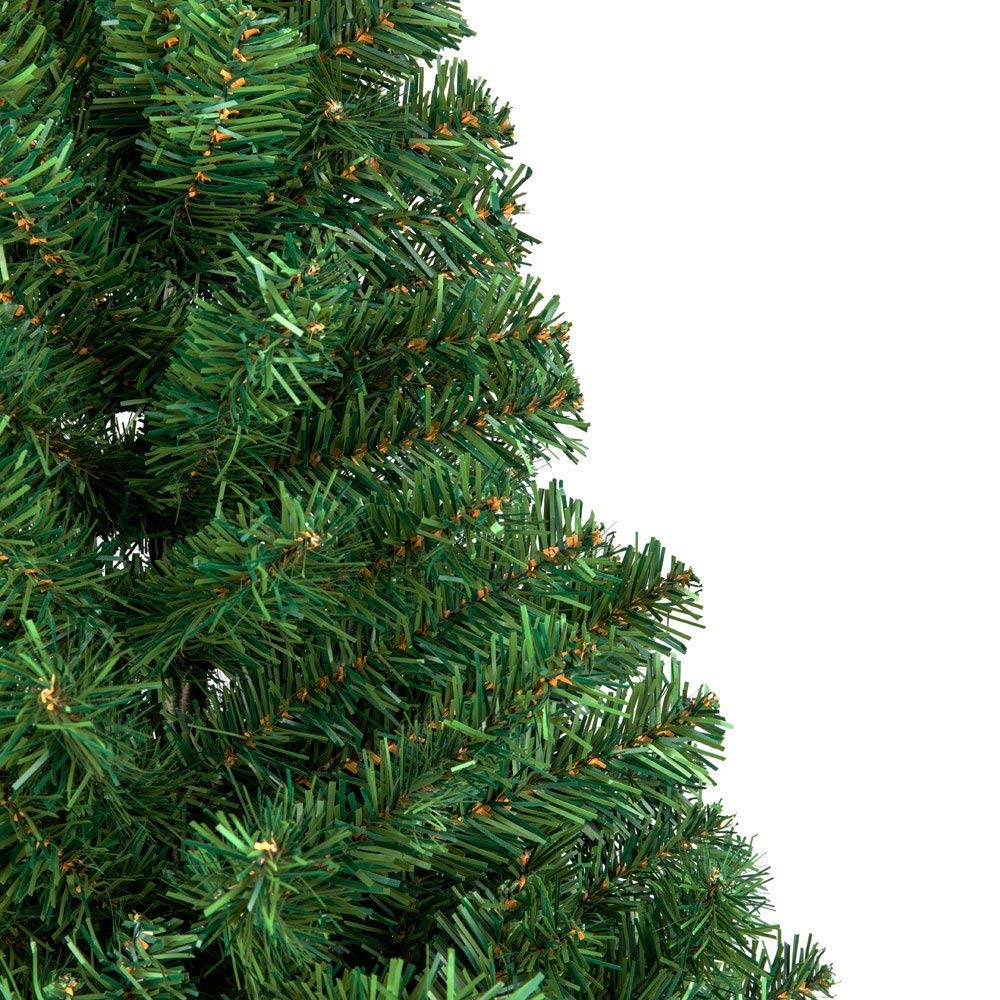 6FT Christmas Tree with 1050 Lush Branches – Perfect for a Full, Festive Holiday Display