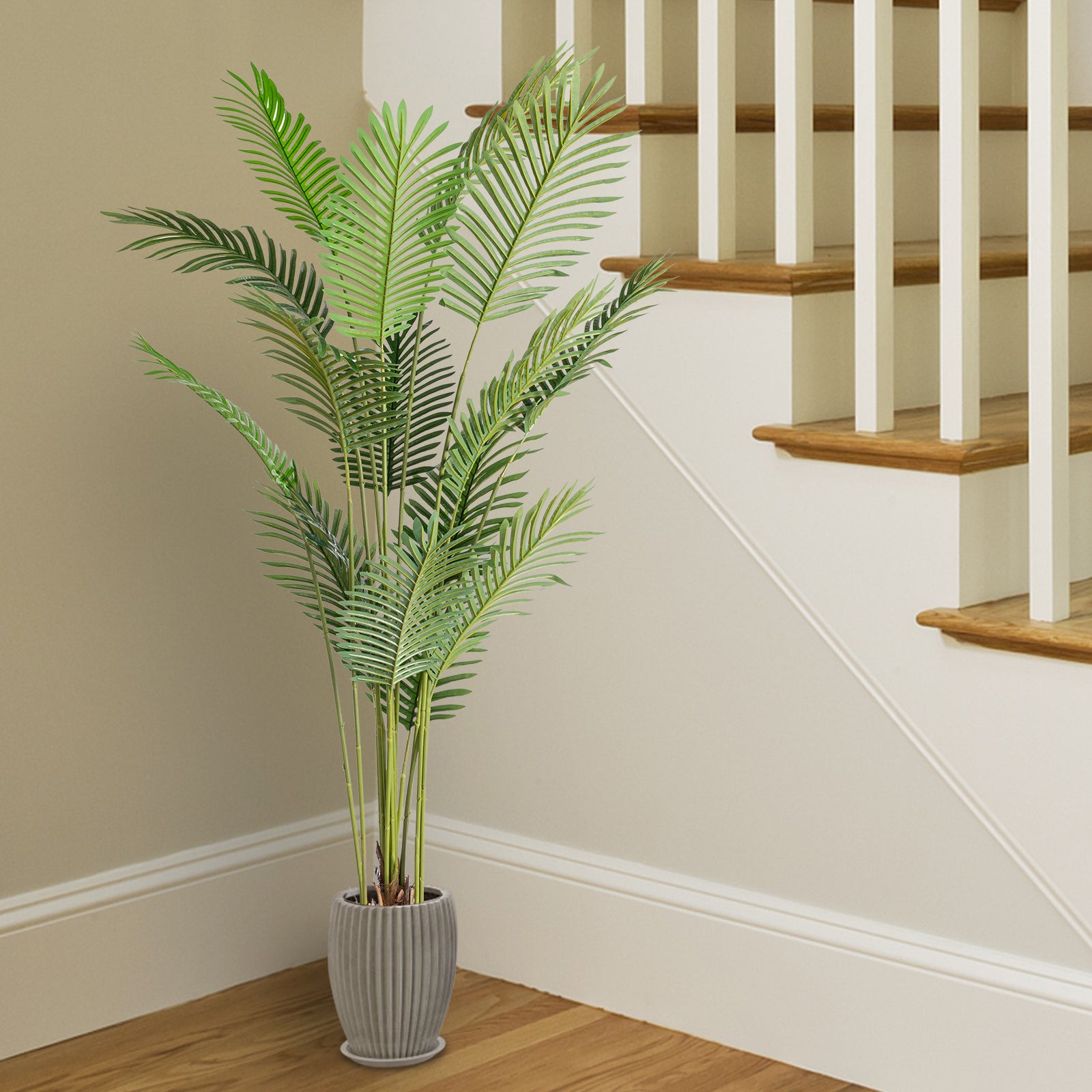 FCH 6FT Artificial Palm Tree with 16 Green Leaves – Realistic Simulation Tree for Home and Holiday Décor